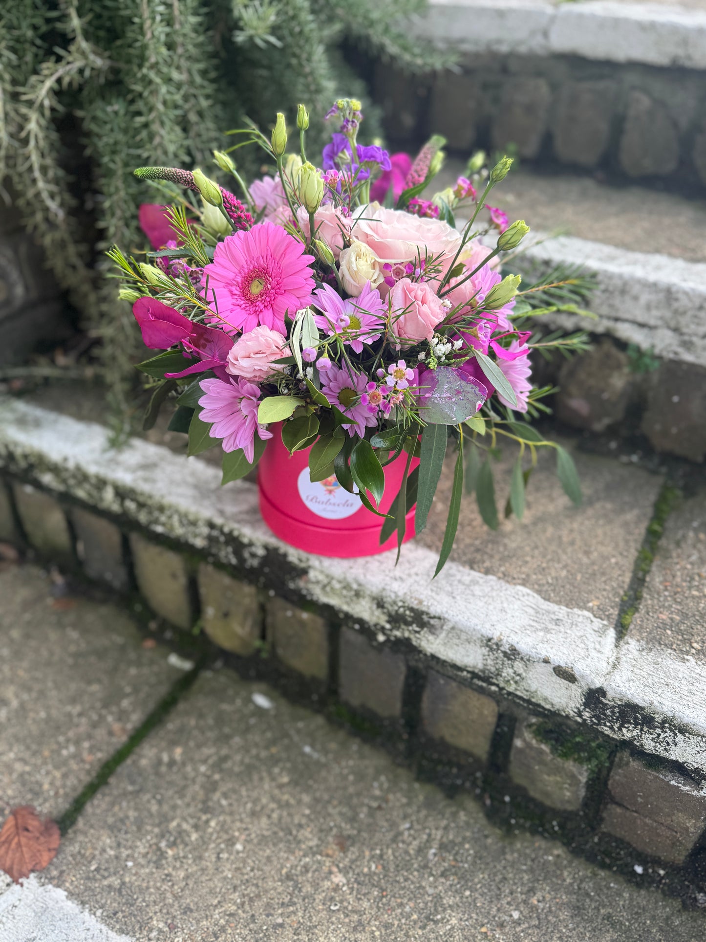 Florist choice table Arrangement no water needed
