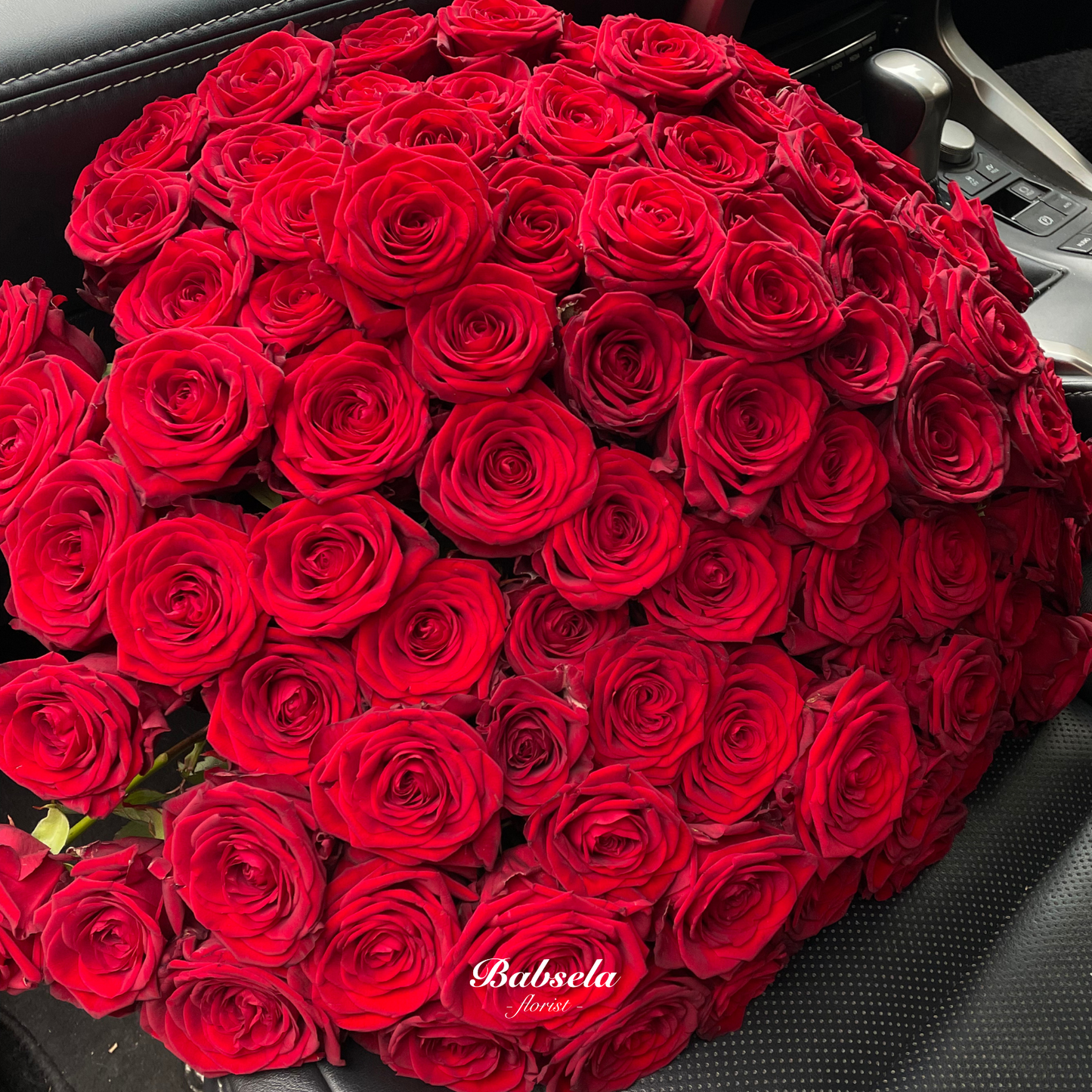Red Moon Bouquet2