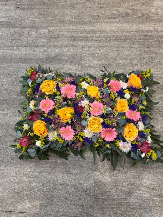 Colourful pillow Tribute