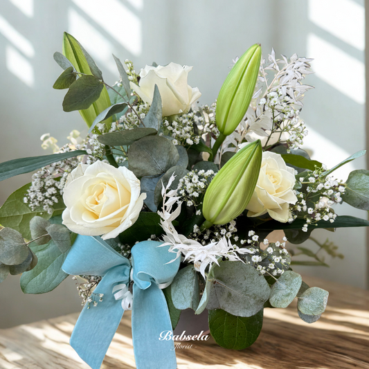 Frosted Elegance Bouquet